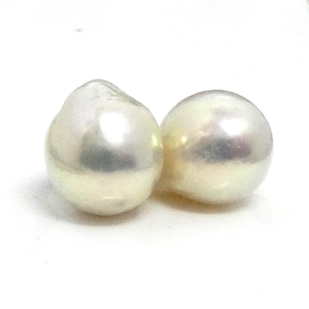 Natural White Drop Pearl Pairs